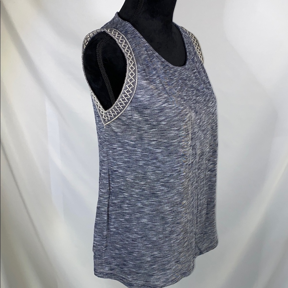 W5 Concepts Anthropologie Blue Gray Marled Knit Tank Top Embroidered Trim M - Picture 3 of 9